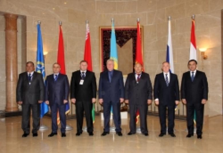 В Бишкеке состоялось 12-ое заседание Координационного совета руководителей компетентных органов по противодействию незаконному обороту наркотиков ОДКБ В Бишкеке состоялось 12-ое заседание Координационного совета руководителей компетентных органов по противодействию незаконному обороту наркотиков ОДКБ