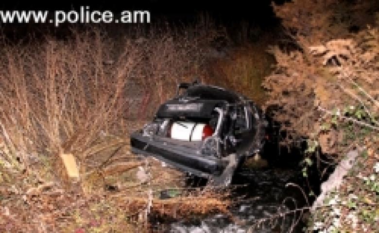 A fatal crash on Sevan-Yerevan highway A fatal crash on Sevan-Yerevan highway