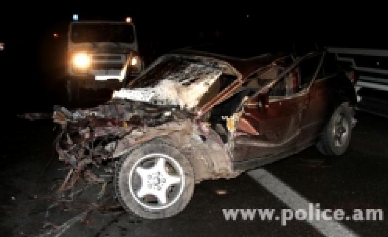«BMW» left the carriageway: a casualty «BMW» left the carriageway: a casualty