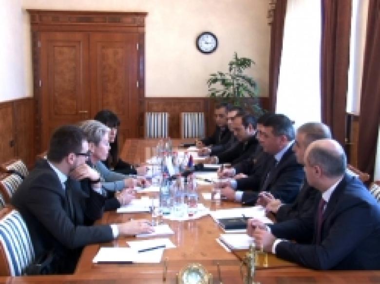 The OSCE/ODHIR election observation mission delegation at the RA police The OSCE/ODHIR election observation mission delegation at the RA police