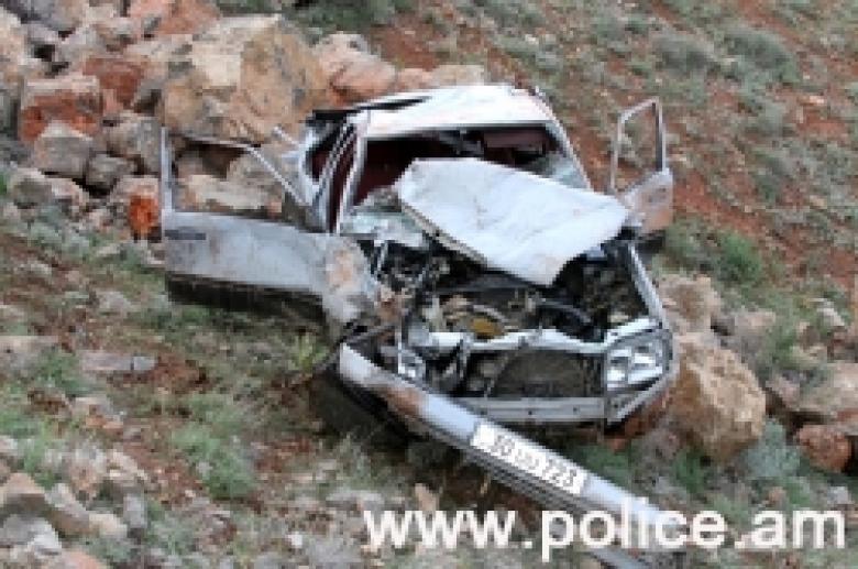 3 killed in a road accident on Yerevan-Yeghegnadzor highway 3 killed in a road accident on Yerevan-Yeghegnadzor highway
