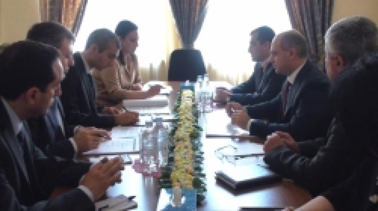 ԵԱՀԿ գլխավոր գրասենյակի Անդրազգային սպառնալիքների վարչության պատվիրակությունը Հայաստանում. հյուրընկալություն նաև ՀՀ ոստիկանությունում ԵԱՀԿ գլխավոր գրասենյակի Անդրազգային սպառնալիքների վարչության պատվիրակությունը Հայաստանում. հյուրընկալություն նաև ՀՀ ոստիկանությունում