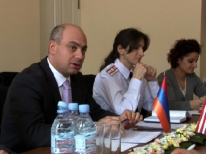 The delegation of experts of Washington office of the Bureau of combating narcotic drugs and  inter-agency cooperation between law enforcement agencies of the U.S. Department of State in The police of the Republic of Armenia