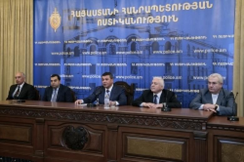 Chief of police of the Republic of Armenia introduces the new deputy chiefs of Armenian police (VIDEO and PHOTO) Chief of police of the Republic of Armenia introduces the new deputy chiefs of Armenian police (VIDEO and PHOTO)