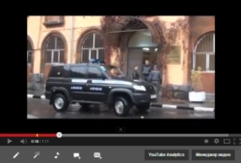 ATM breakers caught on ATM surveillance camera (VIDEO) ATM breakers caught on ATM surveillance camera (VIDEO)