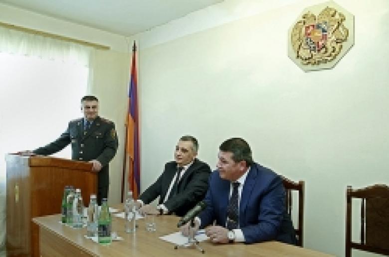 Աշխատանքային խորհրդակցություն ոստիկանության Գեղարքունիքի մարզային վարչությունում (ՏԵՍԱՆՅՈՒԹ և ԼՈՒՍԱՆԿԱՐՆԵՐ) Աշխատանքային խորհրդակցություն ոստիկանության Գեղարքունիքի մարզային վարչությունում (ՏԵՍԱՆՅՈՒԹ և ԼՈՒՍԱՆԿԱՐՆԵՐ)
