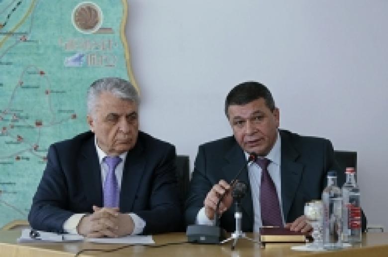 Working conference at Kotayk Marz Department of Police of the Republic of Armenia (VIDEO and PHOTOS) Working conference at Kotayk Marz Department of Police of the Republic of Armenia (VIDEO and PHOTOS)