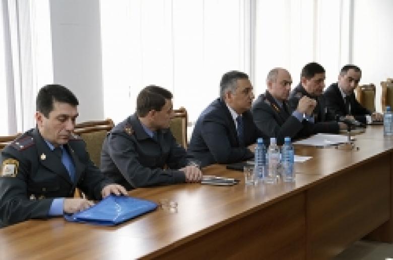 “Round table” held at Police of the Republic of Armenia (VIDEO and PHOTOS) “Round table” held at Police of the Republic of Armenia (VIDEO and PHOTOS)