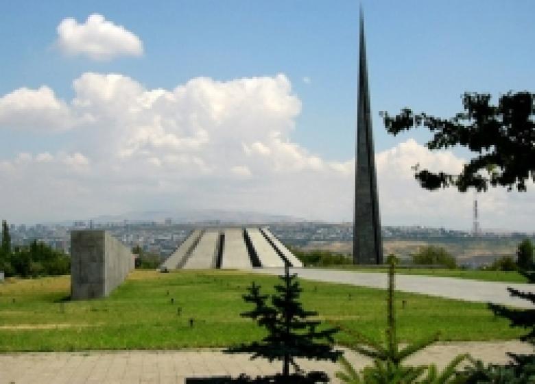 Հայոց մեծ եղեռնի զոհերի հիշատակի օրվա միջոցառումներով պայմանավորված` ապրիլի 23-ին և 24-ին Երևան քաղաքի մի շարք փողոցներում կդադարեցվի տրանսպորտային միջոցների երթևեկությունը Հայոց մեծ եղեռնի զոհերի հիշատակի օրվա միջոցառումներով պայմանավորված` ապրիլի 23-ին և 24-ին Երևան քաղաքի մի շարք փողոցներում կդադարեցվի տրանսպորտային միջոցների երթևեկությունը