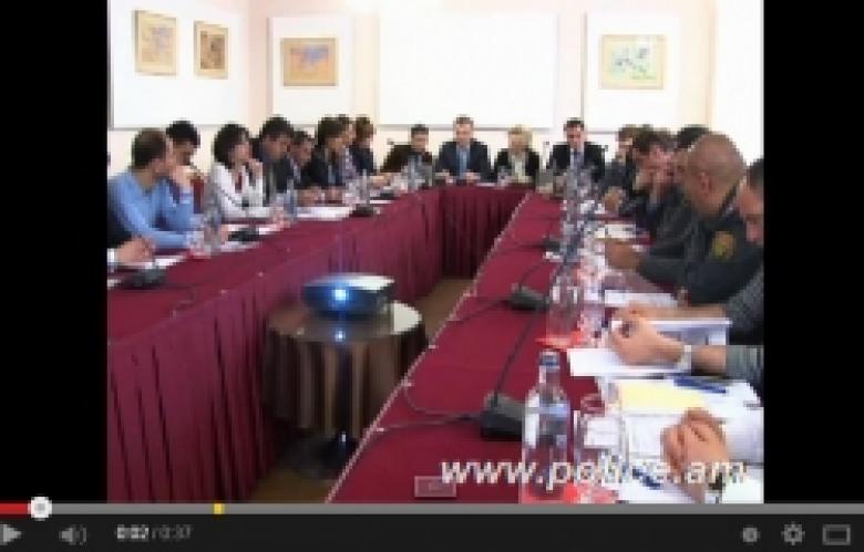 Ընդդեմ ընտանեկան բռնությունների (ՏԵՍԱՆՅՈՒԹ) Ընդդեմ ընտանեկան բռնությունների (ՏԵՍԱՆՅՈՒԹ)