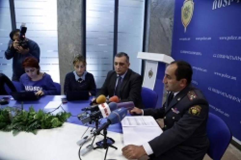 Լրագրողներին ներկայացվեց ՀՀ ոստիկանության ներքին անվտանգության վարչության կողմից 2014 թ. 9 ամիսներին կատարված աշխատանքը Լրագրողներին ներկայացվեց ՀՀ ոստիկանության ներքին անվտանգության վարչության կողմից 2014 թ. 9 ամիսներին կատարված աշխատանքը