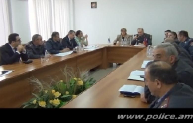 Համայնքային ոստիկանության ներդրումը ՀՀ մարզերում: Զեկույցի շնորհանդես ՀՀ ոստիկանությունում (ՏԵՍԱՆՅՈՒԹ) Համայնքային ոստիկանության ներդրումը ՀՀ մարզերում: Զեկույցի շնորհանդես ՀՀ ոստիկանությունում (ՏԵՍԱՆՅՈՒԹ)