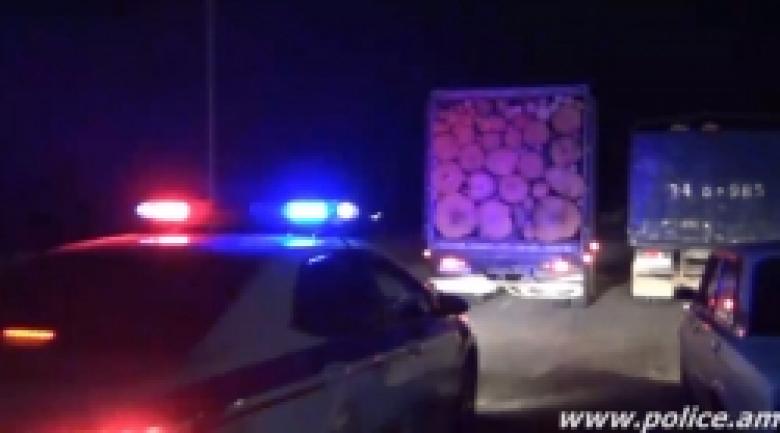 Ոստիկանությունը կրկին զգուշացնում է՝ ապօրինի անտառահատումների դեմ պայքարը կրելու է շարունակական բնույթ (ՏԵՍԱՆՅՈՒԹ) Ոստիկանությունը կրկին զգուշացնում է՝ ապօրինի անտառահատումների դեմ պայքարը կրելու է շարունակական բնույթ (ՏԵՍԱՆՅՈՒԹ)