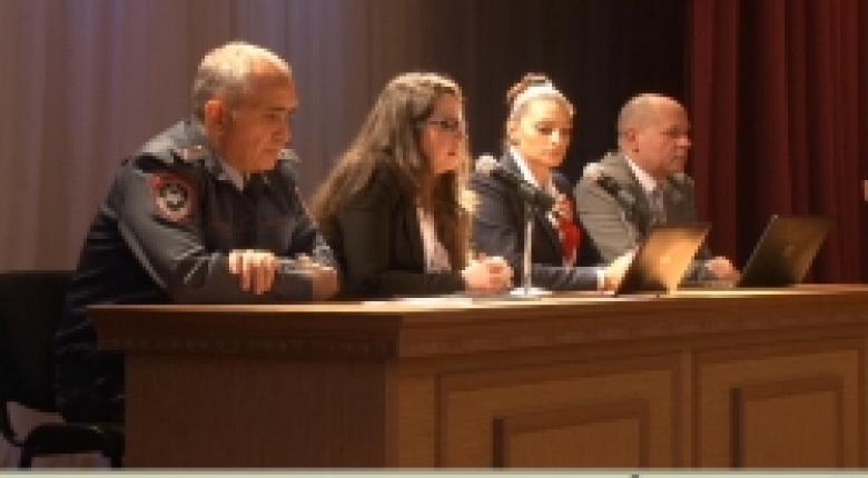 Եվրոպացի փորձագետները ՀՀ ոստիկանության կրթահամալիրում (ՏԵՍԱՆՅՈՒԹ) Եվրոպացի փորձագետները ՀՀ ոստիկանության կրթահամալիրում (ՏԵՍԱՆՅՈՒԹ)