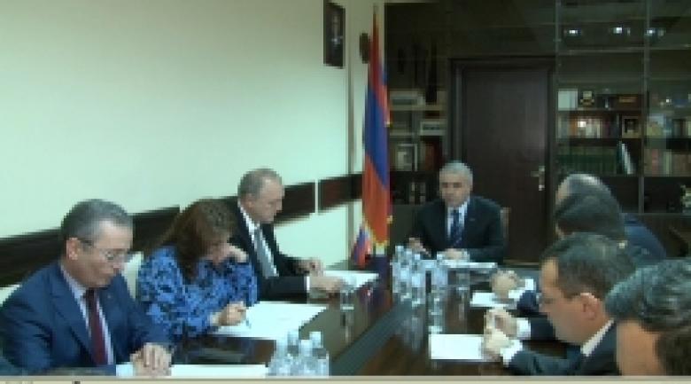 Տեղի ունեցավ ոստիկանության կարգապահական հանձնաժողովի հերթական նիստը (ՏԵՍԱՆՅՈՒԹ) Տեղի ունեցավ ոստիկանության կարգապահական հանձնաժողովի հերթական նիստը (ՏԵՍԱՆՅՈՒԹ)