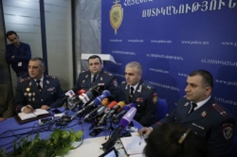 В Полиции состоялась пресс-конференция, на которой журналистам была представлена работа Полиции в период проведения Референдума по конституционным реформам (ВИДЕО и ФОТОРЯД) В Полиции состоялась пресс-конференция, на которой журналистам была представлена работа Полиции в период проведения Референдума по конституционным реформам (ВИДЕО и ФОТОРЯД)