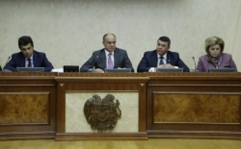 Հայրենասիրական դաստիարակության ուղղությամբ կատարված աշխատանքների արդյունքների ամփոփում Պաշտպանության նախարարությունում (ՏԵՍԱՆՅՈՒԹ և ԼՈՒՍԱՆԿԱՐՆԵՐ) Հայրենասիրական դաստիարակության ուղղությամբ կատարված աշխատանքների արդյունքների ամփոփում Պաշտպանության նախարարությունում (ՏԵՍԱՆՅՈՒԹ և ԼՈՒՍԱՆԿԱՐՆԵՐ)