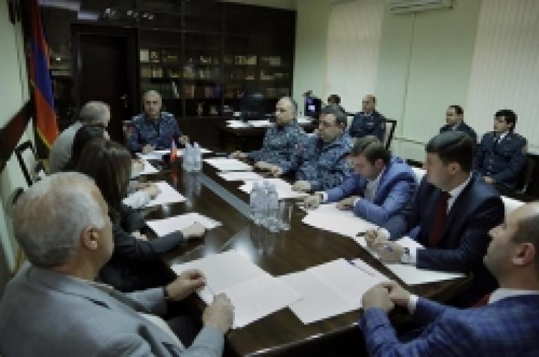 Տեղի ունեցավ ոստիկանության կարգապահական հանձնաժողովի հերթական նիստը (ՏԵՍԱՆՅՈՒԹ) Տեղի ունեցավ ոստիկանության կարգապահական հանձնաժողովի հերթական նիստը (ՏԵՍԱՆՅՈՒԹ)