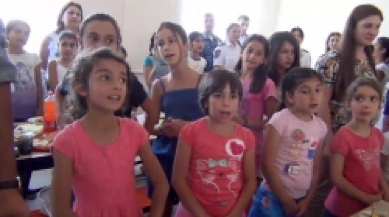 Ոստիկանների հերթական այցելությունը Գավառի մանկատուն (ՏԵՍԱՆՅՈՒԹ) Ոստիկանների հերթական այցելությունը Գավառի մանկատուն (ՏԵՍԱՆՅՈՒԹ)