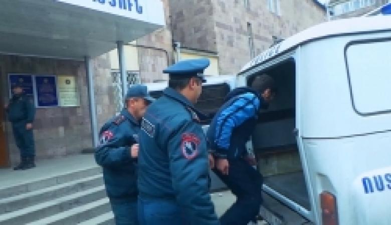 Վանաձորում կատարված սպանության հետքերով. մանրամասներ  (ՏԵՍԱՆՅՈՒԹ)  Վանաձորում կատարված սպանության հետքերով. մանրամասներ  (ՏԵՍԱՆՅՈՒԹ)