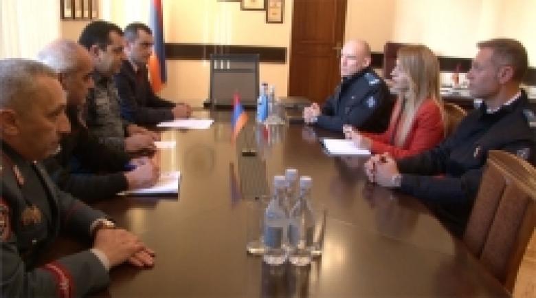 Ֆրանսիայի ներքին գործերի նախարարության պատվիրակությունը` ՀՀ ոստիկանությունում (ՏԵՍԱՆՅՈՒԹ) Ֆրանսիայի ներքին գործերի նախարարության պատվիրակությունը` ՀՀ ոստիկանությունում (ՏԵՍԱՆՅՈՒԹ)