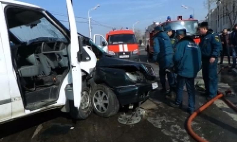 Պատահար Թբիլիսյան խճուղում. «Մերսեդես»-ի վարորդը մահացել է (ԼՈՒՍԱՆԿԱՐՆԵՐ) Պատահար Թբիլիսյան խճուղում. «Մերսեդես»-ի վարորդը մահացել է (ԼՈՒՍԱՆԿԱՐՆԵՐ)