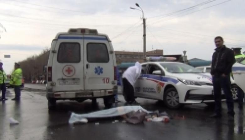 Վրաերթ Խորենացու և Քրիստափորի փողոցների խաչմերուկում. 65-ամյա կին է մահացել (ԼՈՒՍԱՆԿԱՐՆԵՐ) Վրաերթ Խորենացու և Քրիստափորի փողոցների խաչմերուկում. 65-ամյա կին է մահացել (ԼՈՒՍԱՆԿԱՐՆԵՐ)