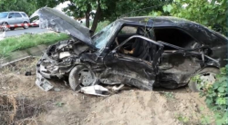 Դալար-Այգեստան ճանապարհին բախվել են «Տոյոտա» եւ «Մերսեդես». «Մերսեդես»-ի վարորդը մահացել է (ԼՈՒՍԱՆԿԱՐՆԵՐ) Դալար-Այգեստան ճանապարհին բախվել են «Տոյոտա» եւ «Մերսեդես». «Մերսեդես»-ի վարորդը մահացել է (ԼՈՒՍԱՆԿԱՐՆԵՐ)