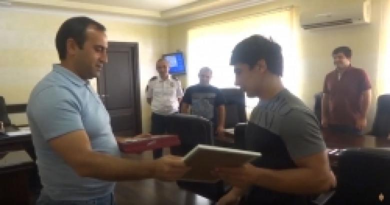 Ոստիկանության կողմից շնորակալագրեր և հուշանվերներ` ազատ ոճի ըմբշամարտի Եվրոպայի առաջնության մրցանակակիրներին /ՏԵՍԱՆՅՈՒԹ/ Ոստիկանության կողմից շնորակալագրեր և հուշանվերներ` ազատ ոճի ըմբշամարտի Եվրոպայի առաջնության մրցանակակիրներին /ՏԵՍԱՆՅՈՒԹ/