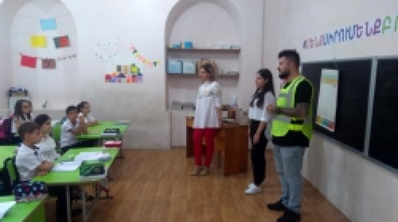 Մեկնարկել է «Անվտանգ սեպտեմբեր՝ ապահով ուսումնառություն» խորագրով միջոցառումը  (ԼՈՒՍԱՆԿԱՐՆԵՐ) Մեկնարկել է «Անվտանգ սեպտեմբեր՝ ապահով ուսումնառություն» խորագրով միջոցառումը  (ԼՈՒՍԱՆԿԱՐՆԵՐ)