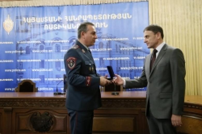 Պարգևատրման արարողություն ոստիկանությունում /ՏԵՍԱՆՅՈՒԹ, ԼՈՒՍԱՆԿԱՐՆԵՐ/ Պարգևատրման արարողություն ոստիկանությունում /ՏԵՍԱՆՅՈՒԹ, ԼՈՒՍԱՆԿԱՐՆԵՐ/