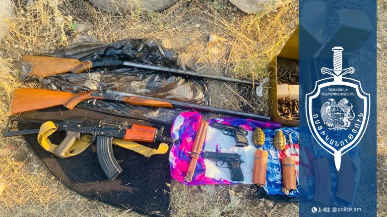 Շենգավիթի համայնքային ոստիկանները հրազեններ ու զինամթերք են հայտնաբերել Շենգավիթի համայնքային ոստիկանները հրազեններ ու զինամթերք են հայտնաբերել