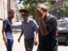 Դանակահարողին հայտնաբերեցին Բագրատաշենի սահմանային անցակետում (ՏԵՍԱՆՅՈՒԹ) Դանակահարողին հայտնաբերեցին Բագրատաշենի սահմանային անցակետում (ՏԵՍԱՆՅՈՒԹ)