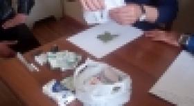 Գյումրիում թմրամիջոցների անօրինական շրջանառության դեպքեր են բացահայտվել (ՏԵՍԱՆՅՈՒԹ) Գյումրիում թմրամիջոցների անօրինական շրջանառության դեպքեր են բացահայտվել (ՏԵՍԱՆՅՈՒԹ)