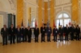 Սանկտ Պետերբուրգում անցկացվեց ԱՊՀ մասնակից պետությունների ներքին գործերի նախարարների Խորհրդի հերթական նիստը  (ՏԵՍԱՆՅՈՒԹ և ԼՈՒՍԱՆԿԱՐՆԵՐ) Սանկտ Պետերբուրգում անցկացվեց ԱՊՀ մասնակից պետությունների ներքին գործերի նախարարների Խորհրդի հերթական նիստը  (ՏԵՍԱՆՅՈՒԹ և ԼՈՒՍԱՆԿԱՐՆԵՐ)