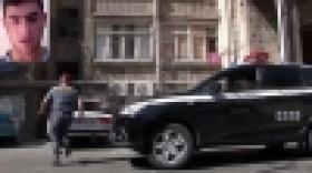 Կողոպուտի  ենթարկված անօգնական կնոջը օգնության հասան ոստիկանները (ՏԵՍԱՆՅՈՒԹ) Կողոպուտի  ենթարկված անօգնական կնոջը օգնության հասան ոստիկանները (ՏԵՍԱՆՅՈՒԹ)