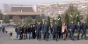 Դպրոցականները ոստիկանների ուղեկցությամբ այցելեցին Երևանի Սուրբ Գրիգոր Լուսավորիչ մայր եկեղեցի (ՏԵՍԱՆՅՈՒԹ) Դպրոցականները ոստիկանների ուղեկցությամբ այցելեցին Երևանի Սուրբ Գրիգոր Լուսավորիչ մայր եկեղեցի (ՏԵՍԱՆՅՈՒԹ)