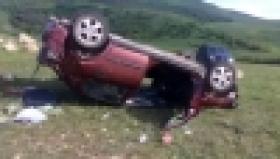 Վանաձոր-Գյումրի ճանապարհին «Օպել»-ը շրջվել է ձորը (ԼՈՒՍԱՆԿԱՐՆԵՐ) Վանաձոր-Գյումրի ճանապարհին «Օպել»-ը շրջվել է ձորը (ԼՈՒՍԱՆԿԱՐՆԵՐ)