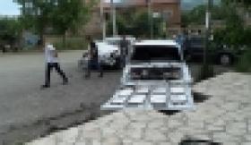 Գառնիում բախվել են «Ֆոլքսվագեն Գոլֆ» եւ «ՎԱԶ-2107» (ԼՈՒՍԱՆԿԱՐՆԵՐ) Գառնիում բախվել են «Ֆոլքսվագեն Գոլֆ» եւ «ՎԱԶ-2107» (ԼՈՒՍԱՆԿԱՐՆԵՐ)