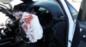 Պատահար Երեւան-Գյումրի ճանապարհին. «Տոյոտա»-ի երկու ուղևորները մահացել են  Պատահար Երեւան-Գյումրի ճանապարհին. «Տոյոտա»-ի երկու ուղևորները մահացել են