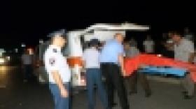 Վրաերթ Երեւան-Եղվարդ ճանապարհին. 45-ամյա կին ու 7-ամյա տղա են մահացել (ԼՈՒՍԱՆԿԱՐՆԵՐ) Վրաերթ Երեւան-Եղվարդ ճանապարհին. 45-ամյա կին ու 7-ամյա տղա են մահացել (ԼՈՒՍԱՆԿԱՐՆԵՐ)