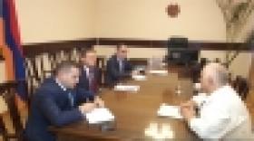 Վալերիյ Օսիպյանը սեպտեմբերի 28-ին ևս քաղաքացիների է ընդունել (ՏԵՍԱՆՅՈՒԹ) Վալերիյ Օսիպյանը սեպտեմբերի 28-ին ևս քաղաքացիների է ընդունել (ՏԵՍԱՆՅՈՒԹ)