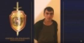 Ոստիկաններին դիմադրած տղամարդը վնասազերծվել ու բերման է ենթարկվել․ նա կալանավորված է (ՏԵՍԱՆՅՈՒԹ) Ոստիկաններին դիմադրած տղամարդը վնասազերծվել ու բերման է ենթարկվել․ նա կալանավորված է (ՏԵՍԱՆՅՈՒԹ)