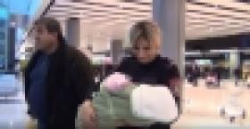 Փոքրիկը տեղափոխվեց Հայաստան /ՏԵՍԱՆՅՈՒԹ/ Փոքրիկը տեղափոխվեց Հայաստան /ՏԵՍԱՆՅՈՒԹ/