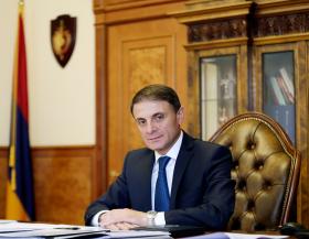 ՀՀ ոստիկանության պետի ուղերձը կանանց տոնի կապակցությամբ /ՏԵՍԱՆՅՈՒԹ/ ՀՀ ոստիկանության պետի ուղերձը կանանց տոնի կապակցությամբ /ՏԵՍԱՆՅՈՒԹ/