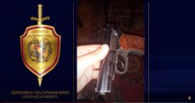 Ոստիկանության Տավուշի բաժնի ծառայողները ապօրինի հրազեն են հայտնաբերել Ոստիկանության Տավուշի բաժնի ծառայողները ապօրինի հրազեն են հայտնաբերել