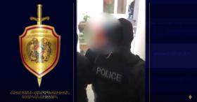 Ապօրինություններ ոստիկանության Գուգարքի և Բազումի բաժիններում․ ոստիկանության ծառայող է ձերբակալվել Ապօրինություններ ոստիկանության Գուգարքի և Բազումի բաժիններում․ ոստիկանության ծառայող է ձերբակալվել