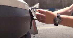 Գողանում էին մեքենաների համարանիշերն ու տերերից փող շորթում․ ոստիկանության բացահայտումը Գողանում էին մեքենաների համարանիշերն ու տերերից փող շորթում․ ոստիկանության բացահայտումը