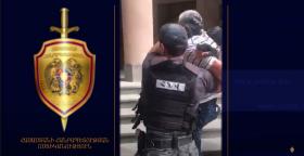 Այսպես կոչված՝ «օրենքով գող» է ձերբակալվել․ ոստիկանության պայքարը քրեական ենթամշակույթի դեմ Այսպես կոչված՝ «օրենքով գող» է ձերբակալվել․ ոստիկանության պայքարը քրեական ենթամշակույթի դեմ