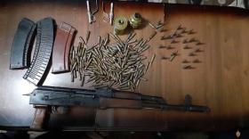 Ոստիկանության բաժիններում ապօրինի զենք-զինամթերքի կամավոր հանձնումները շարունակվում են Ոստիկանության բաժիններում ապօրինի զենք-զինամթերքի կամավոր հանձնումները շարունակվում են